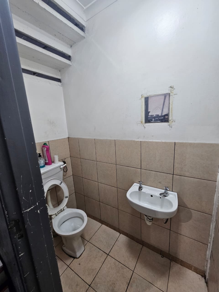 To Let Commercial Property for Rent in Stikland Industrial Western Cape